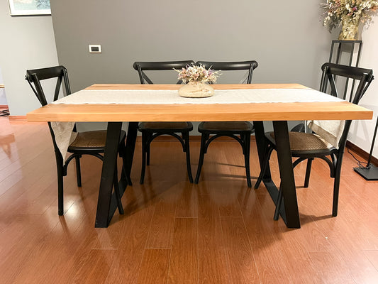 Mesa Comedor Linares Madera y Fierro